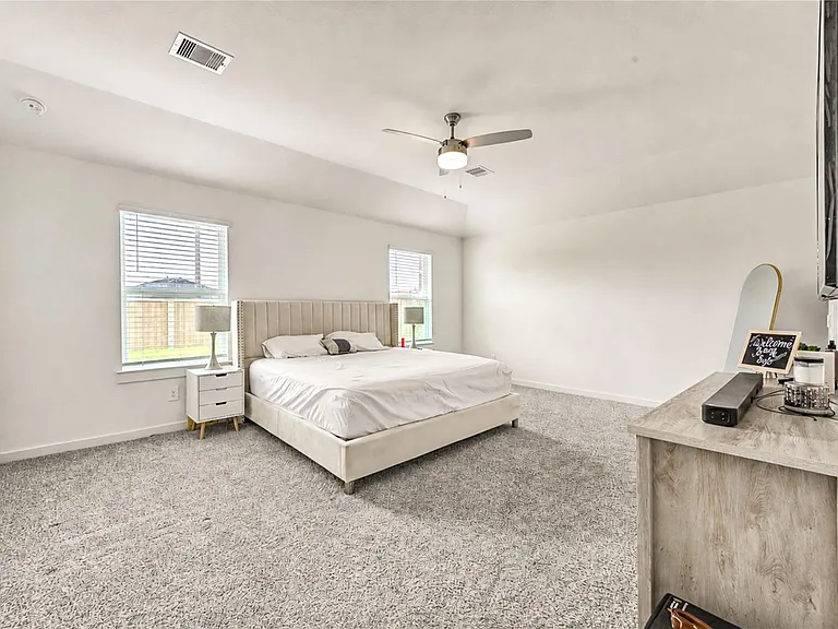 3238 Derry Hill Dr — Photo 23