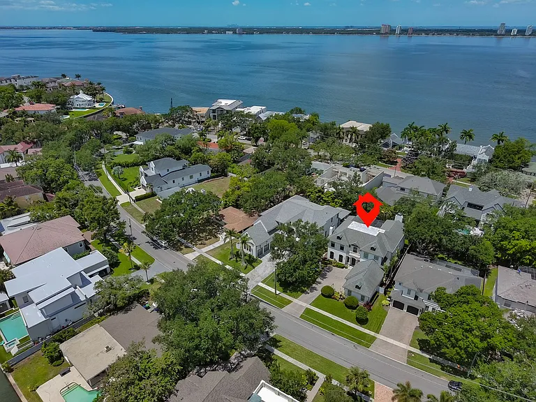 629 Riviera Dr — Photo 54