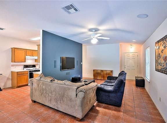 5th image of 8310 Osborne Dr
