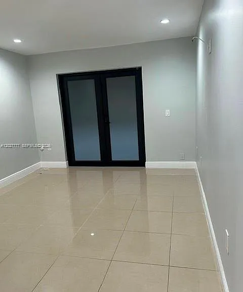 1601 NW 98th Way — Photo 10