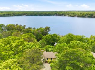 92 Shorewood Dr, Mashpee, MA 02649