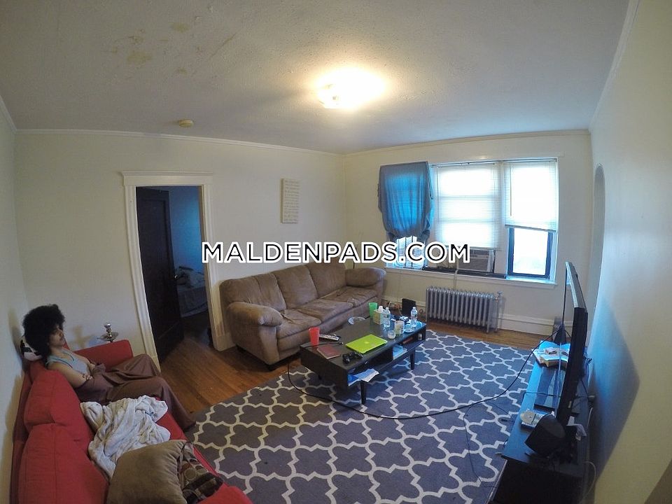 2nd image of 349 Pleasant St APT B1-11