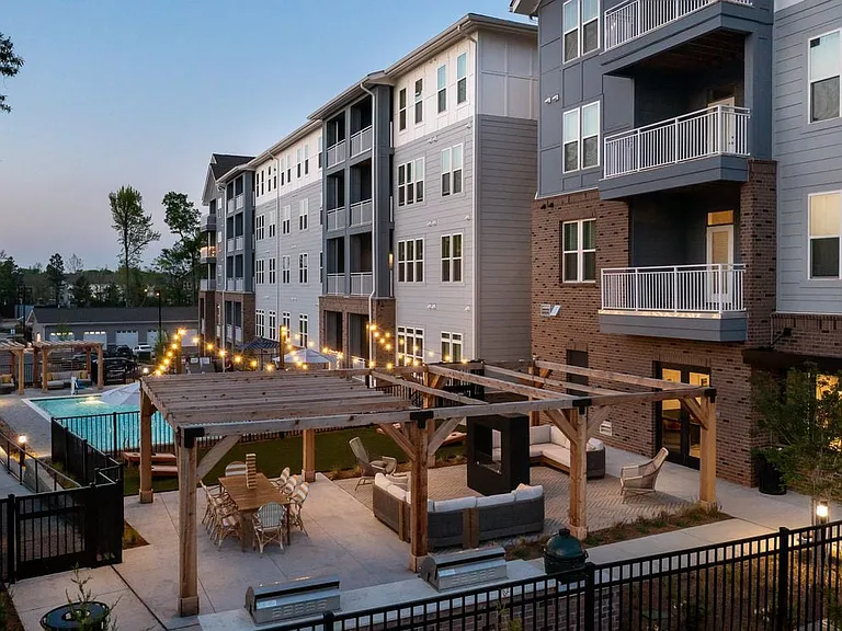 Outdoor Lounge and Pool
