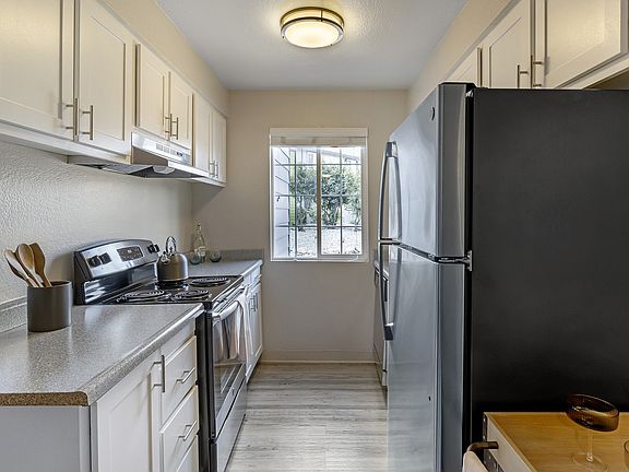 Model Kitchen