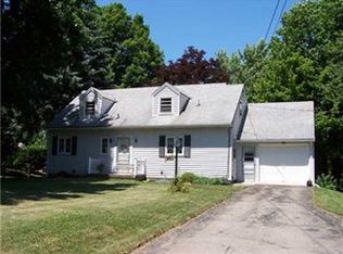 1212 Northrup Rd, Penfield, NY 14526