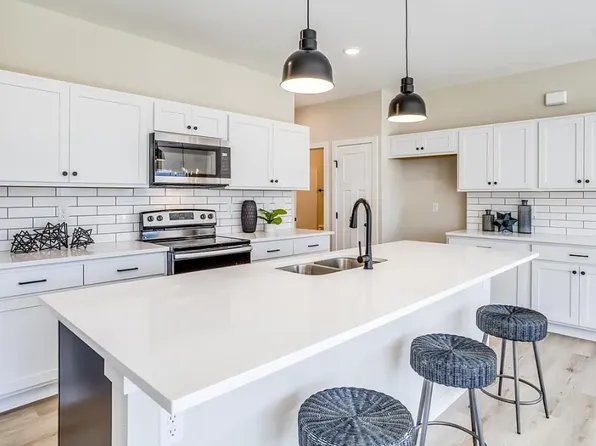 200 W Mendocino, Goddard, KS 67052