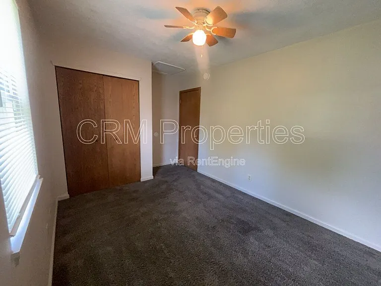 1912 N Apperson Way — Photo 15