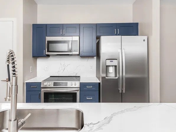 Cleo, 5301 Alpha Rd #162, Dallas, TX 75240
