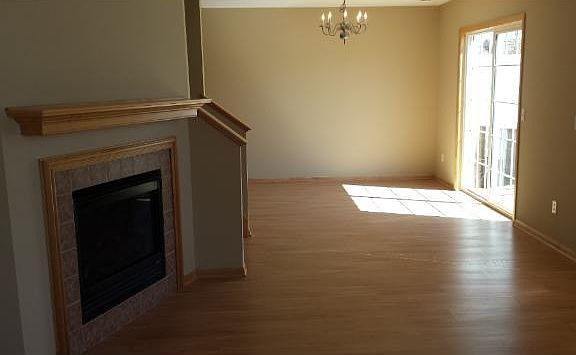 4th image of 4972 207th St N