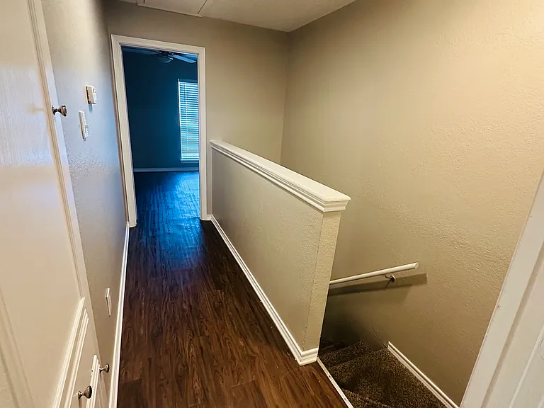 3929 Dover Dr #3929D — Photo 9