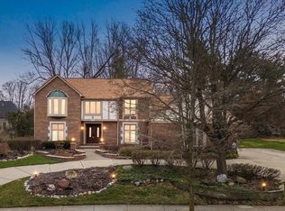 2291 Red Maple Dr, Troy, MI 48098