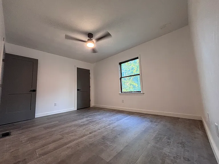 400 3rd Street Pl SW — Photo 8