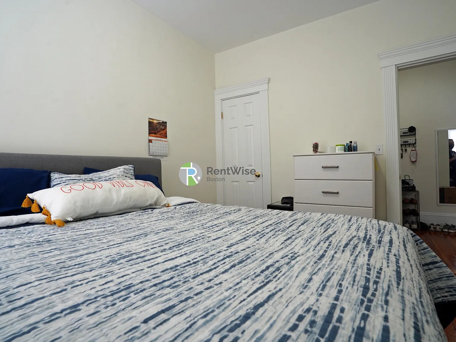 1 bed, 550 sqft, $2,400 — Photo 4