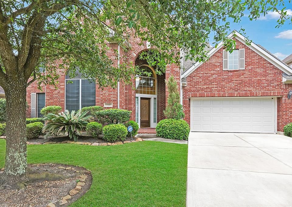 1st image of 13810 Brannon Field Ln