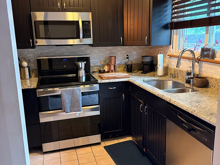 13 Geneva St #13 — Photo 9