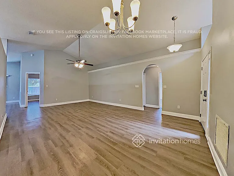 13204 Wild Duck Ct — Photo 5