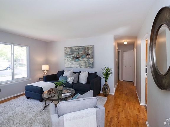 4th image of 2229 Faye Dr