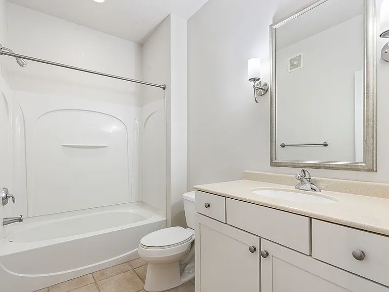 17830 Valley Cove Ct — Photo 14