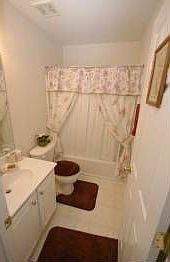 3rd image of 5144 Manerdale Dr SE
