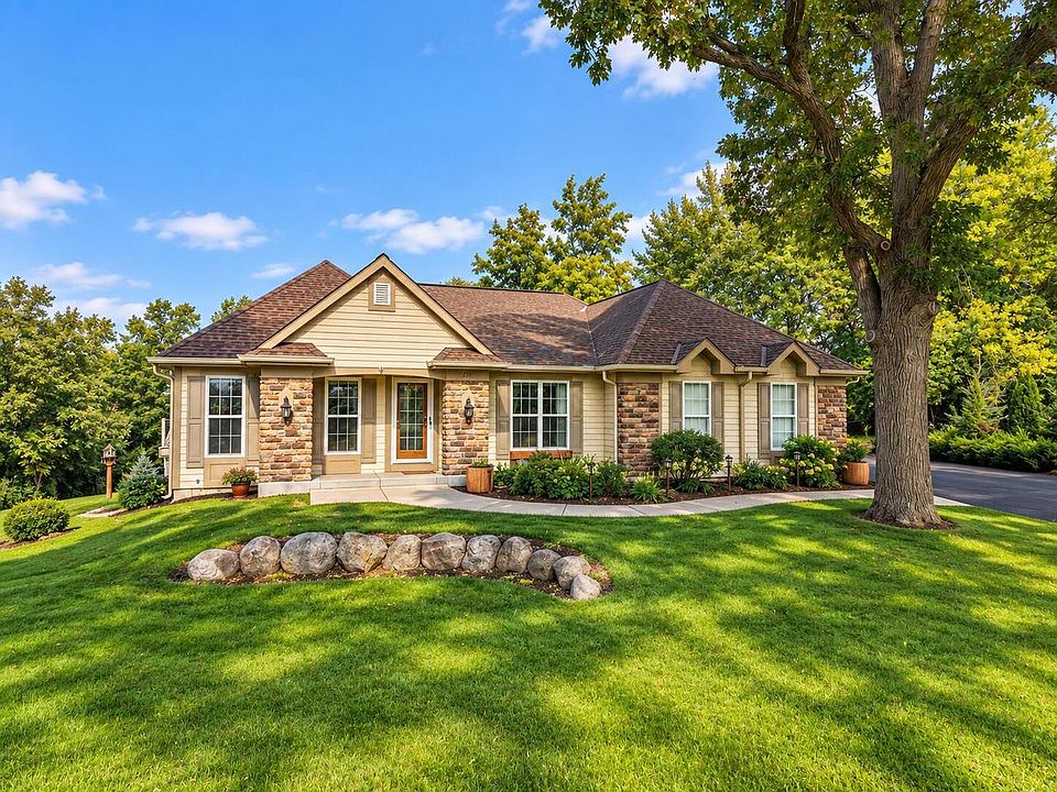 1st image of 211 Kummrow COURT