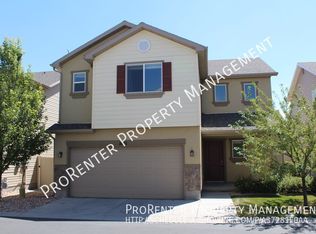 1045 W Stonehaven Dr, North Salt Lake, UT 84054