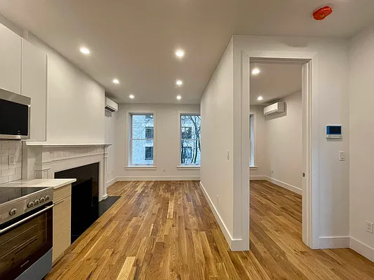 Rented by Oxford Property Group | media 4