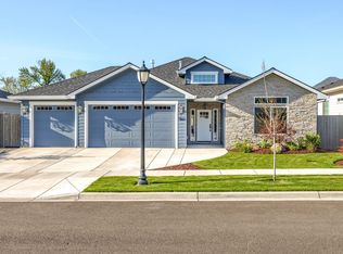 3863 Wyoming Ln, Medford, OR