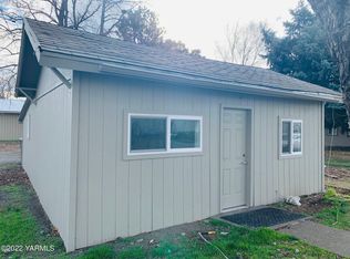 801 N 16th Ave, Yakima, WA