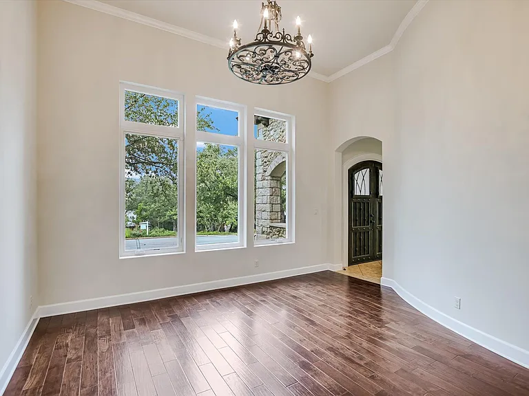 11 Inwood Cir — Photo 7