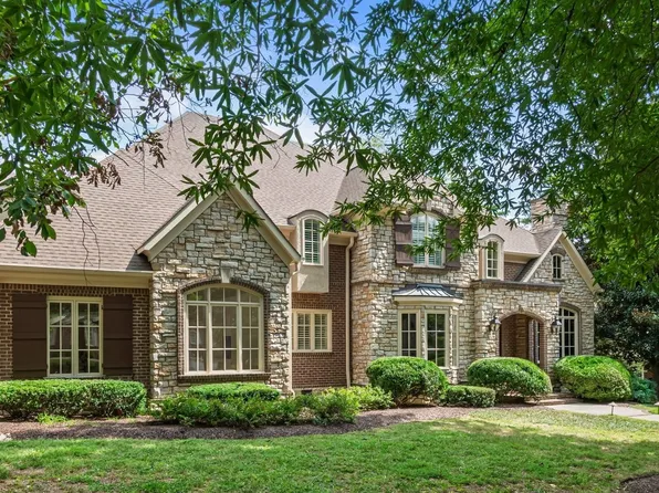 1426 Willowbrooke Cir, Franklin, TN 37069