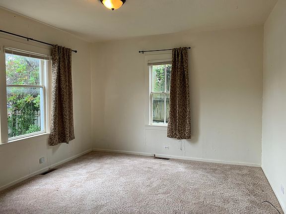 3rd image of 214 W Grant St
