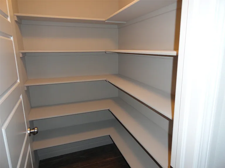 2423 W Little Rock Pl — Photo 17