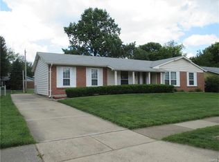 2590 Bradwell Dr, Florissant, MO