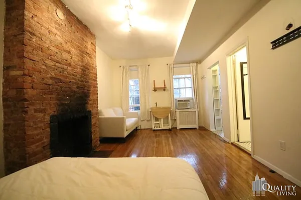 Rented by (Legacy) NY Quality Living Uptown | media 7