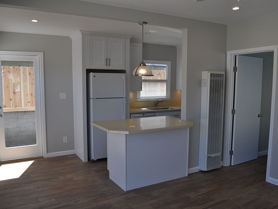 1st image of 4443 Montalvo St