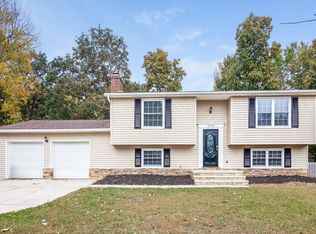 2424 Parkhighland Ct, Charlotte, NC 28273