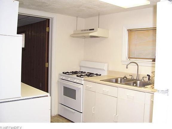 4th image of 610 Palissey St