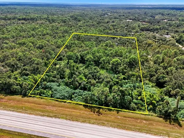 344 S Moon Dr, Venice, FL 34292