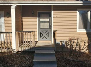 265 Parkside Ln, Lincoln, NE 68521