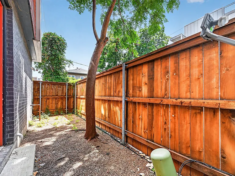 410 Melba St #4 — Photo 40