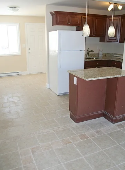 95 E Grand Ave #6 — Photo 6