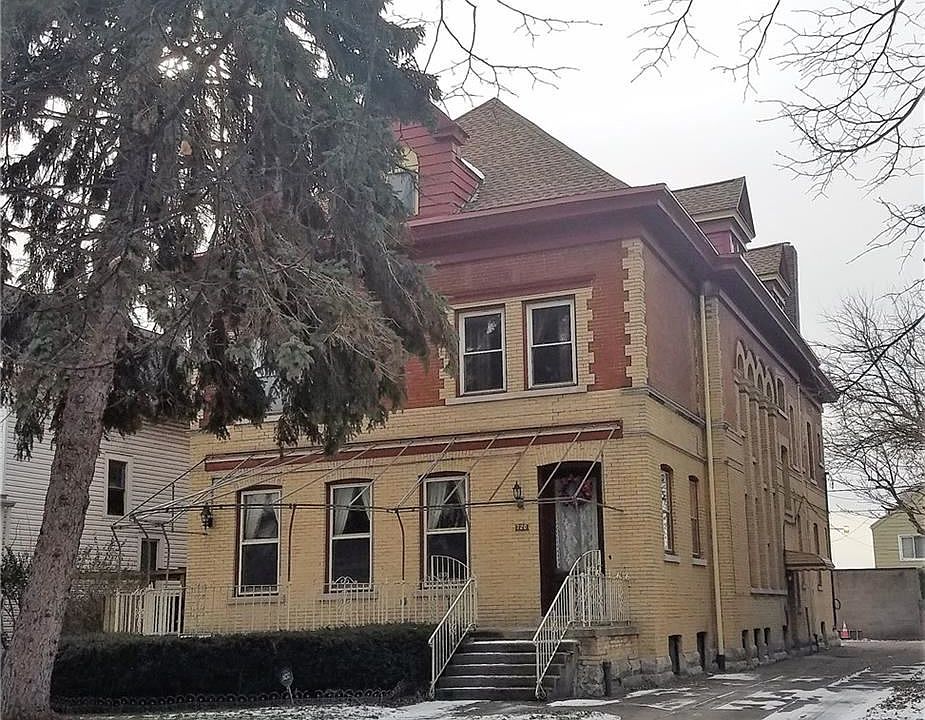 1st image of 720 Columbus Pkwy