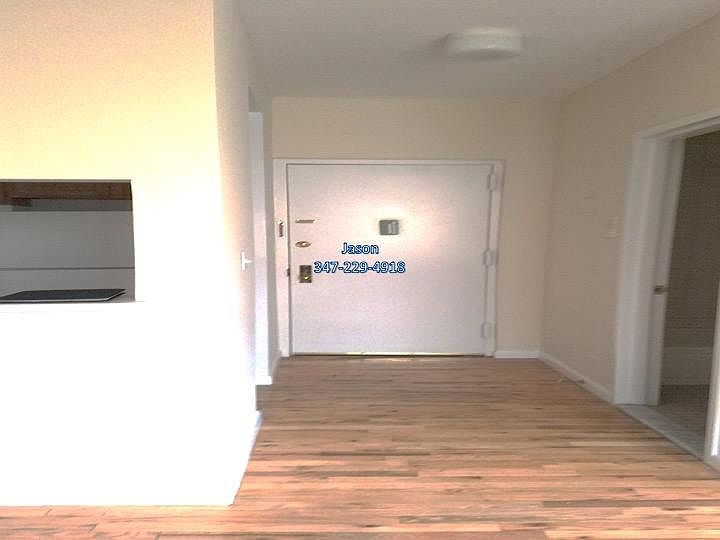2nd image of 35 E Broadway #X