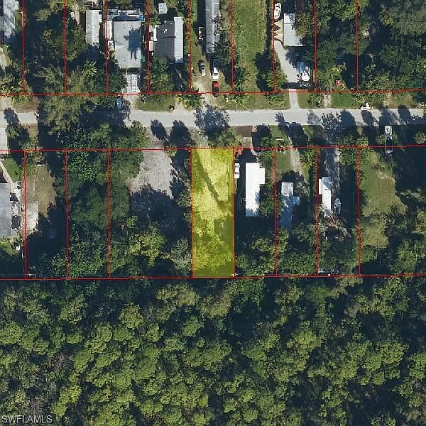 1st image of 2602 Holly AVE