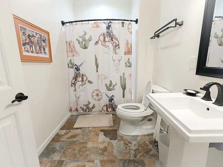 1132 Cross Creek Ct — Photo 14