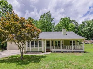 6233 Emerald Springs Dr, Acworth, GA 30102