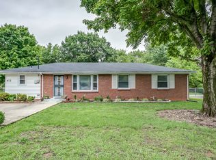 612 Harding Pl, Nashville, TN 37211