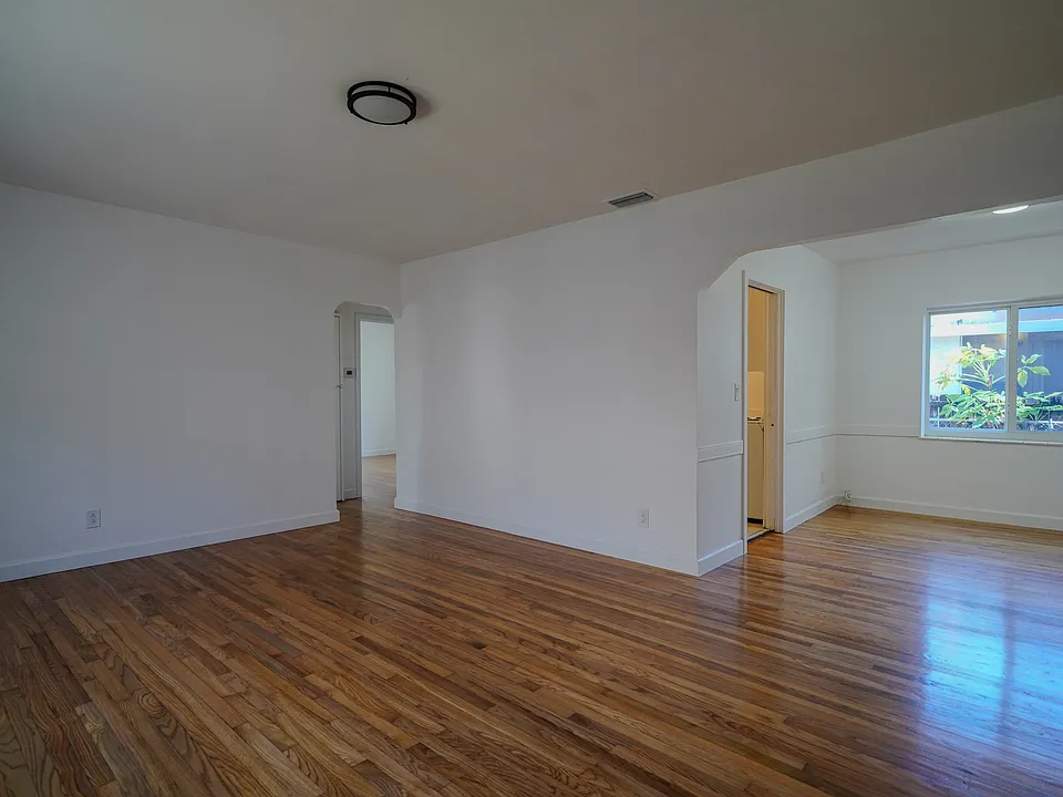 1522 SW 22nd Ter