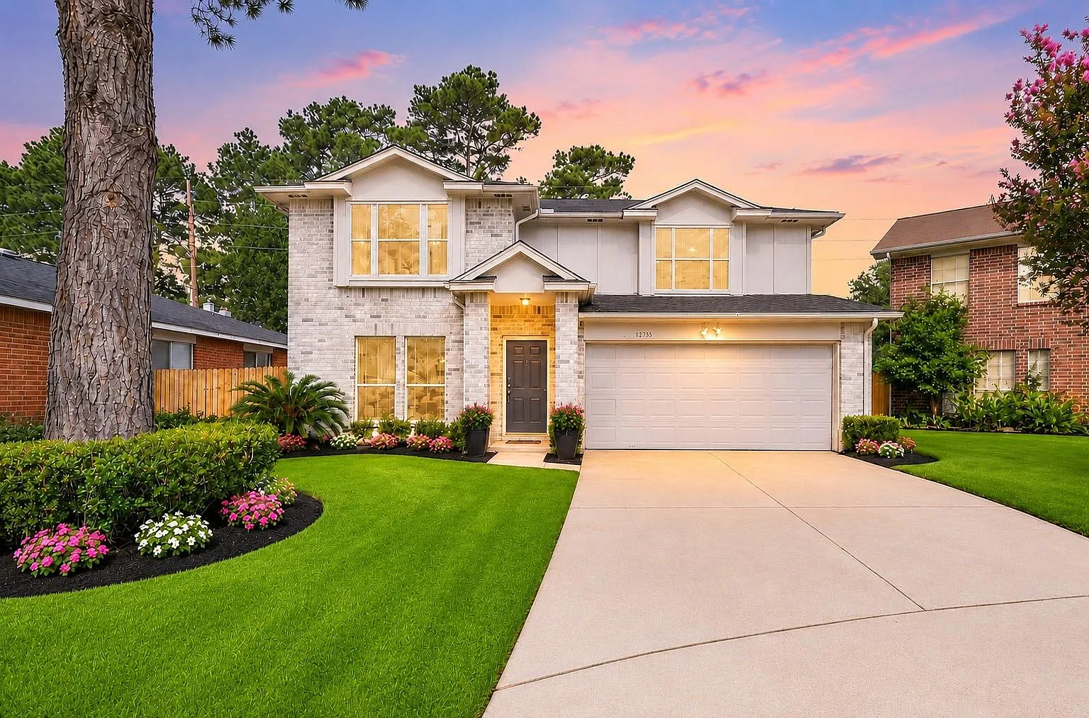 4 bed, 2.5 bath, 2417 sqft, $2,400 — Photo 1