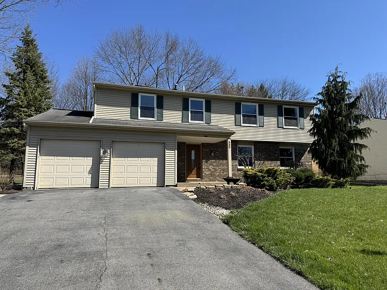 535 Willow Dr SE #1 — Photo 1